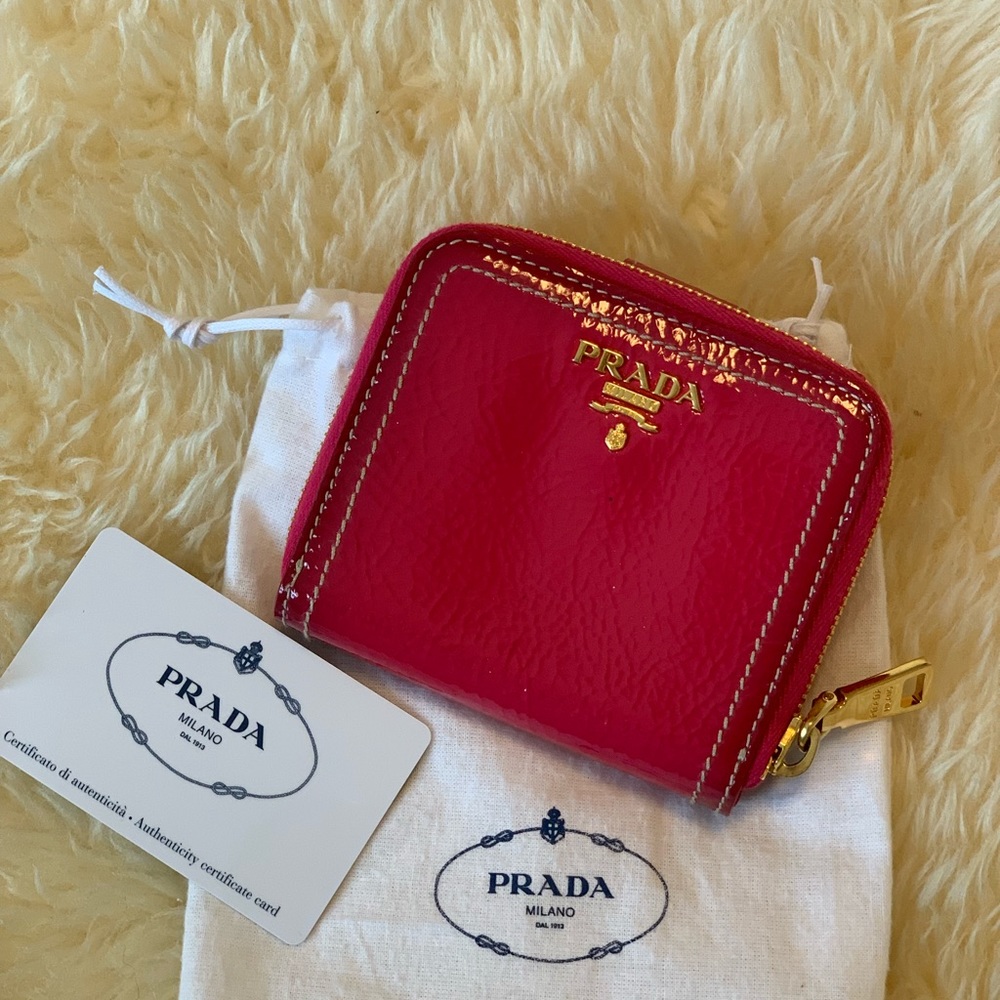*SOLD* Authentic Prada Wallet  Patent leather pink